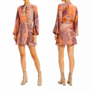 NWT- DEVINE HERITAGE x Relolve Paisley Tie Neck Silky Mini Dress